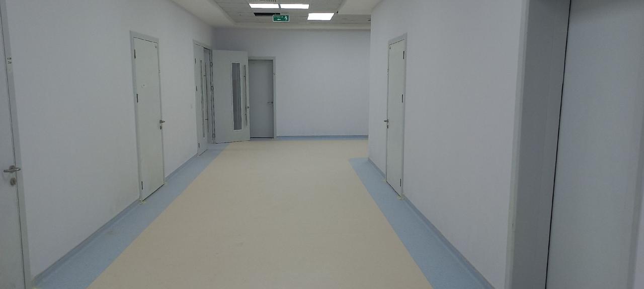 Arkadag Şehri hastane koridoru uygulaması