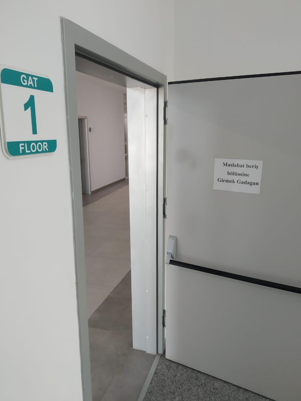 Aşkabat Hastane Projesi yangın kapısı